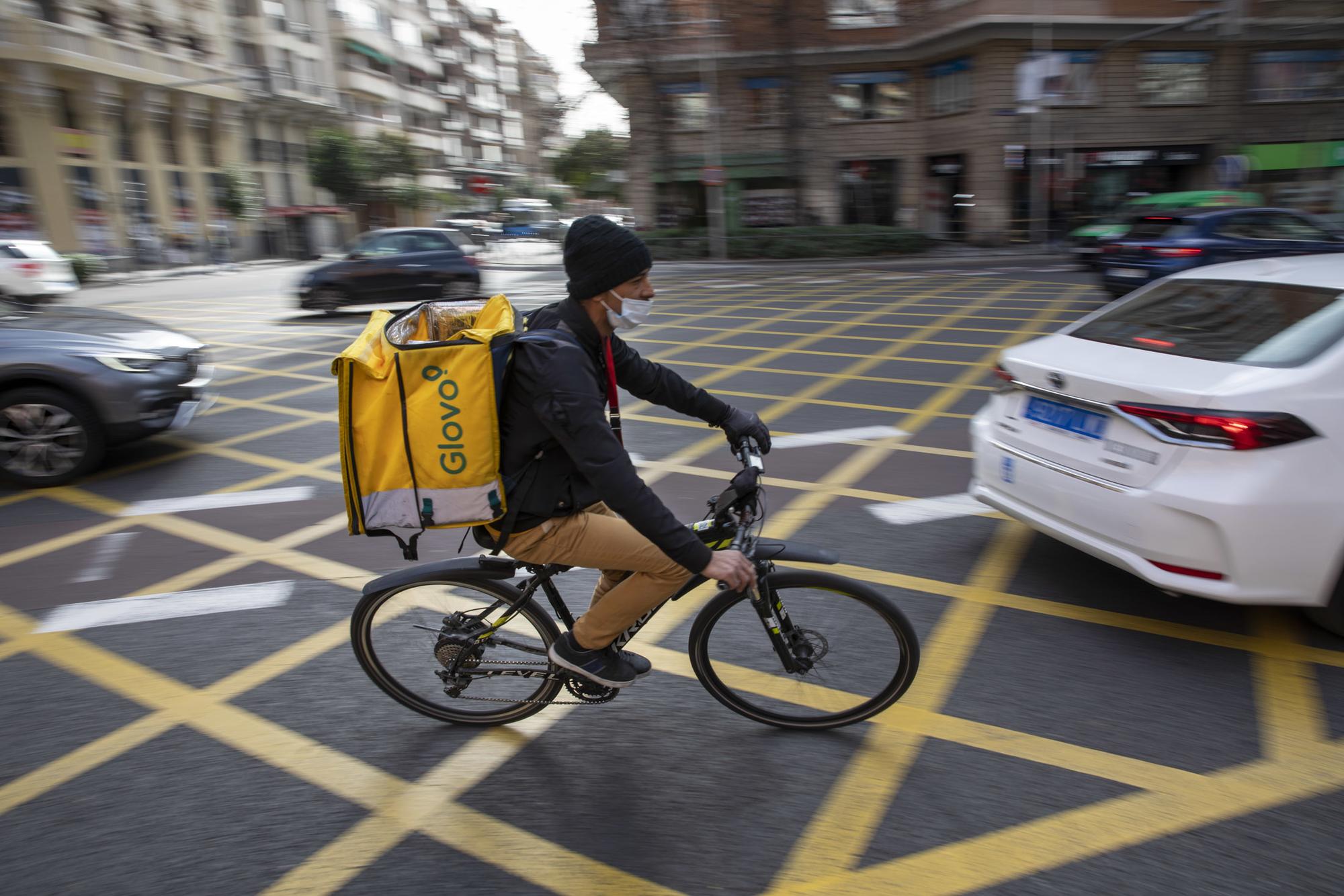 Rider Glovo tráfico Madrid